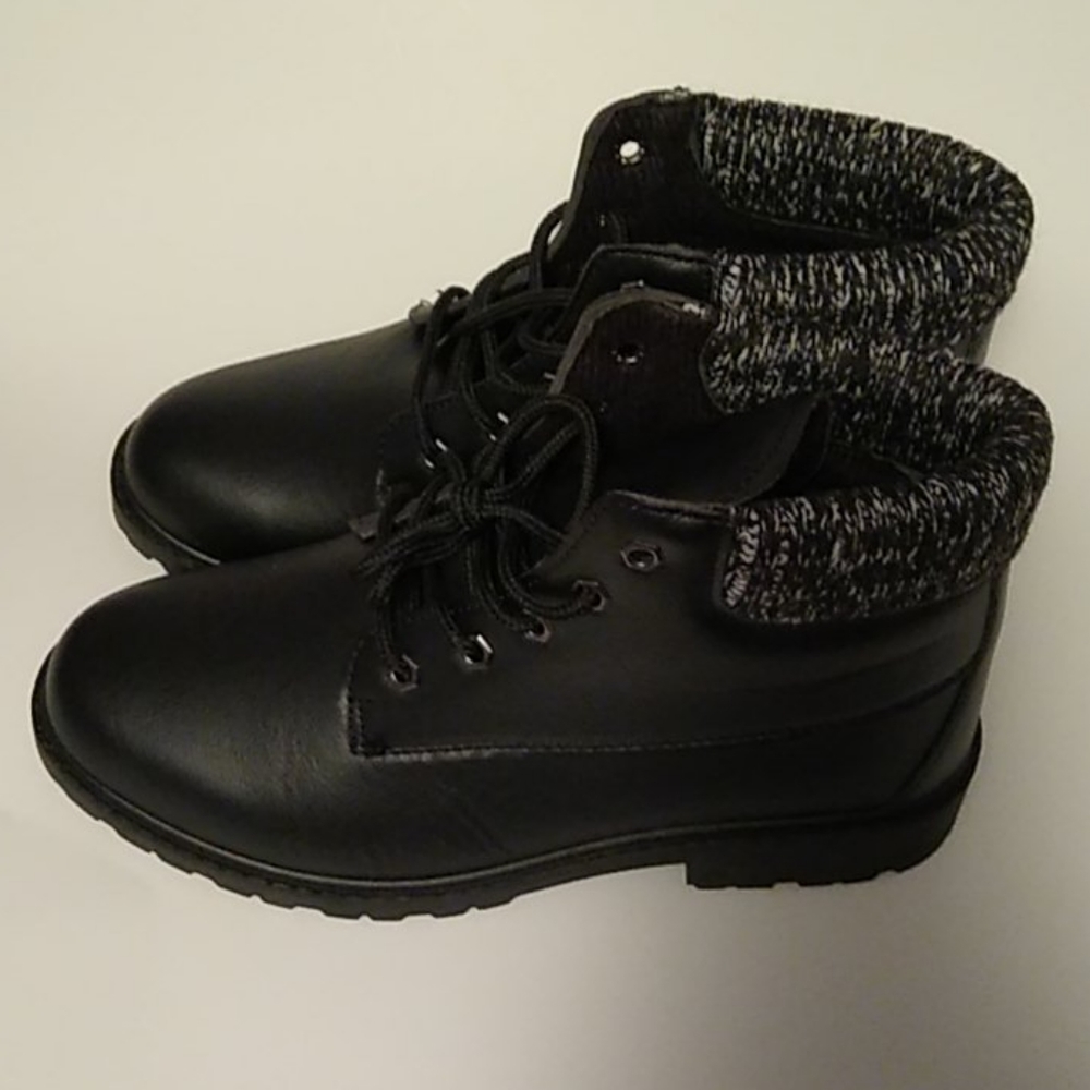 Women's boots